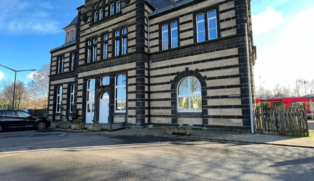 Wohnen wie im Schloss - Alter Bahnhof von Kruft