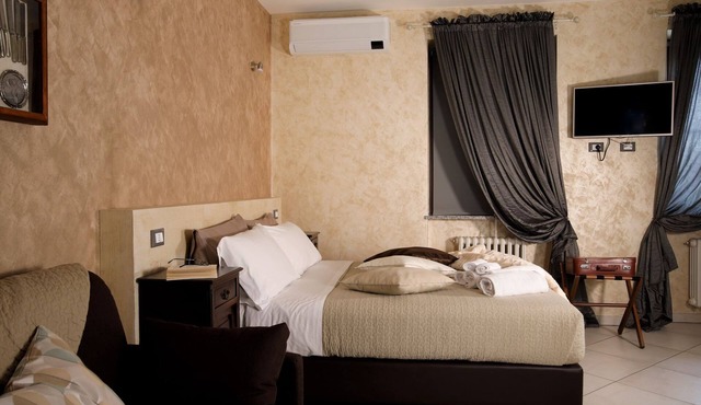 Wohnung 'Golden Sands' mit Schwimmbad by Interhome