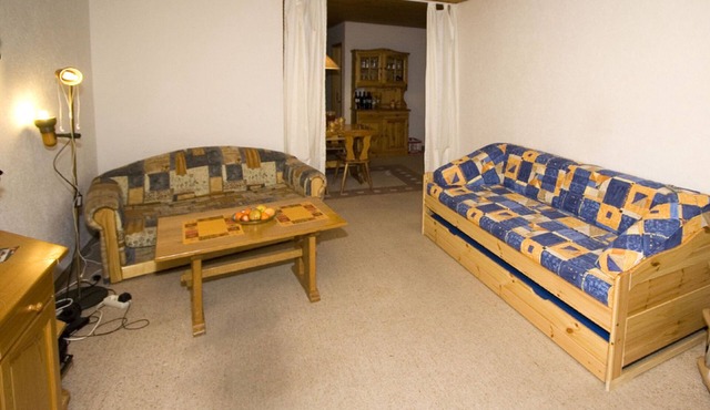 Wohnung Lippmeyer, (Splügen), by Interhome