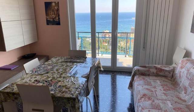 Wohnung mit Meerblick by Interhome