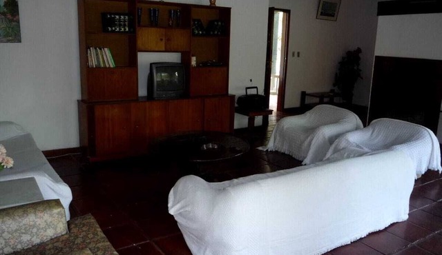 Wonderful place with swimming pool for up to 30 people