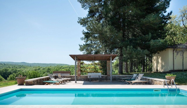 Wonderful private villa for 22 guests with WIFI, private pool, A/C, TV, patio and panoramic view