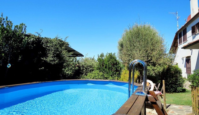 Wonderful private villa for 6 people with A/C, pool, WIFI, TV, terrace and pets allowed