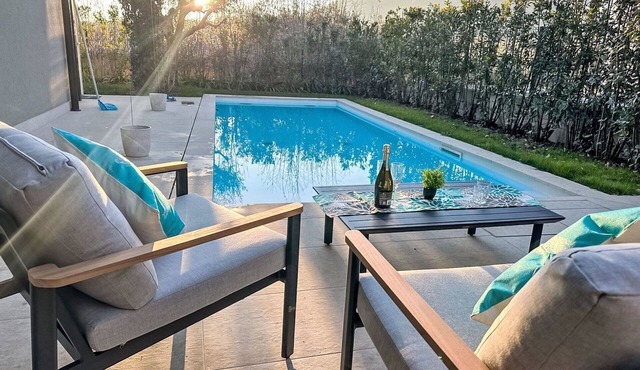 Wonderful private villa for 6 people with WIFI, private pool, A/C, TV, patio and panoramic view
