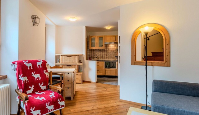 Wonderful private villa for 4 people with WIFI, TV and balcony