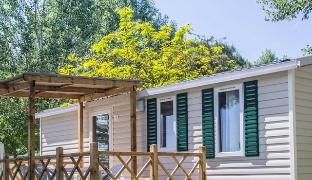 Wonderful private villa for 5 guests with WIFI, A/C, pool, terrace and pets allowed