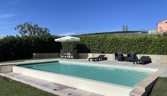 Wonderful private villa for 8 people with A/C, private pool, WIFI, TV and terrace