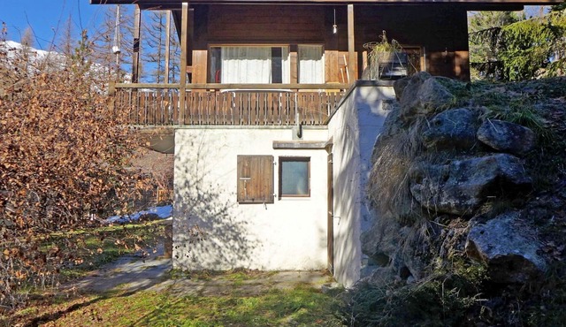 Wonderful private villa for 7 people with WIFI, hot tub, TV, patio, panoramic view and parking