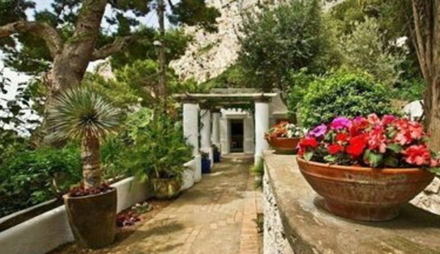 Wonderful private villa for 4 people with WIFI, A/C, TV, patio and panoramic view
