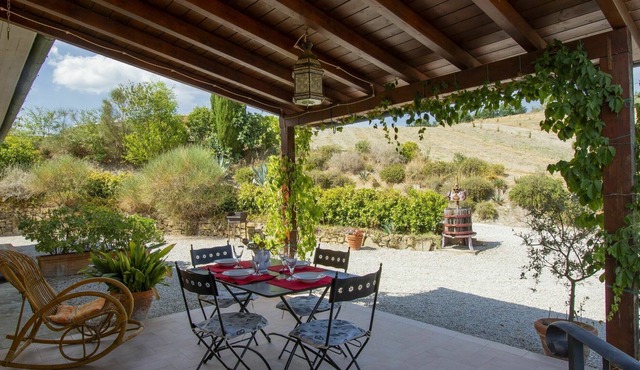Wonderful private villa with private pool, A/C, WIFI, terrace, pets allowed, panoramic view, parking