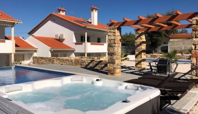 Wonderful villa in Ferreira do Zezere with private pool