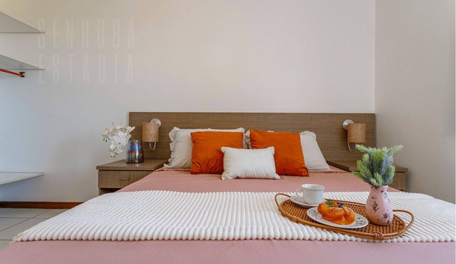 Wonderful View: Beachfront Apartment