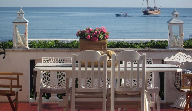 Wonderful villa 10 meters from the sea of Ostuni with mini pool with view