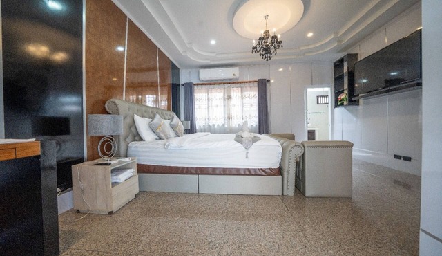 Wonderland Amethyst Luxury Villa