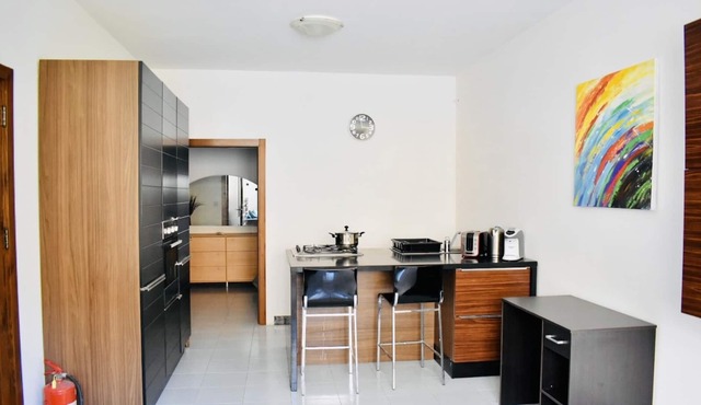 Woodcock central entire apartment