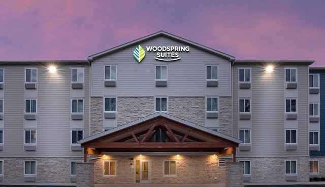 Woodspring Suites Baton Rouge Airport
