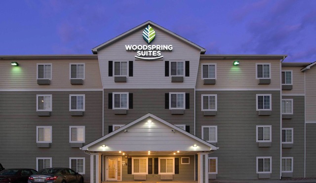 WoodSpring Suites Council Bluffs