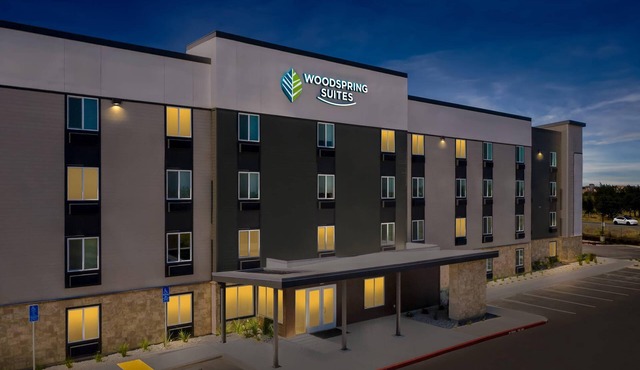 Woodspring Suites Manteca - Stockton South