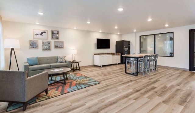 WoodSpring Suites Meridian