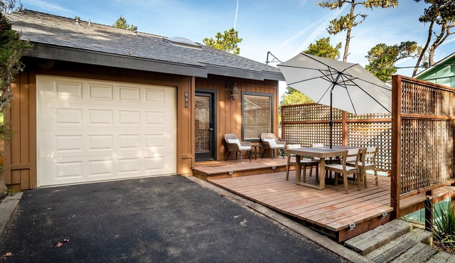 Worcester Lodge: 2 BR, 2 BA House in Cambria, Sleeps 4