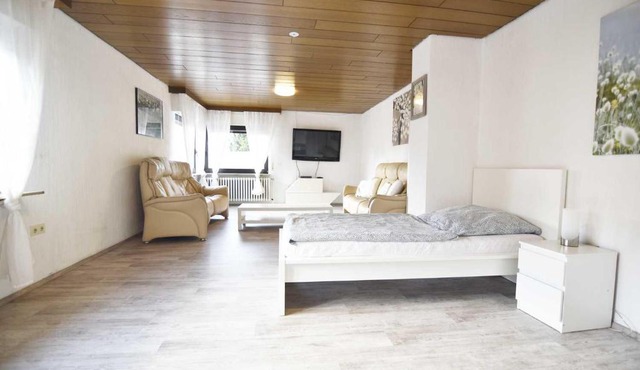 Work & Stay in Sankt Augustin near Troisdorf