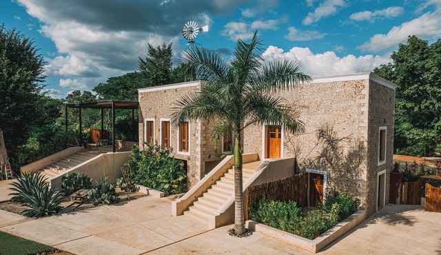 World-class hacienda style in the jungle-Cenote/lush gardens/premium amenities