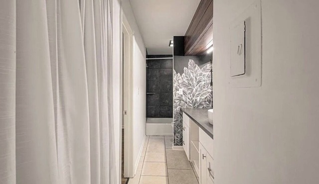 World Cup rental awaits. 2BR 1BA condo in charming Country Club Plaza KC.