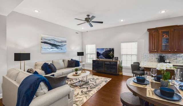 WOW! Downtown Bentonville Condo Just Off The Square & Steps From Everything