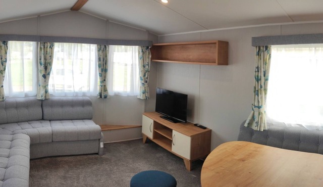 Wren - 4 Berth Caravan at Copthorne Caravans
