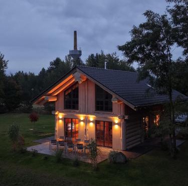 wunderschönes Blockhaus direkt am See für 10 PAX