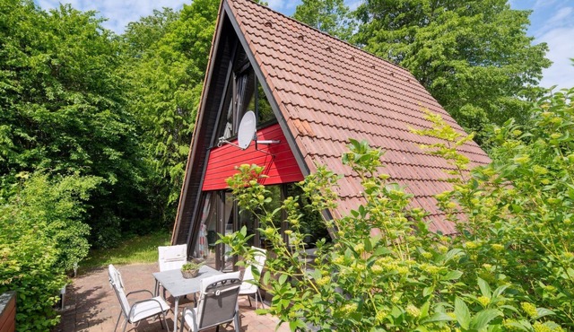 Wunderschönes Ferienhaus im Herzen der Natur by Interhome