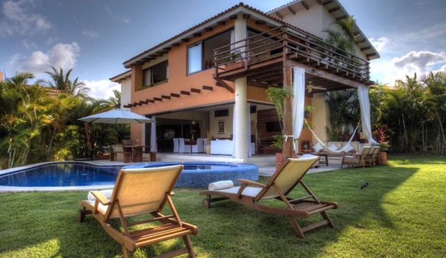 XMAS-NEW YEARS REDUCED-4B-PREMIER MEMBERSHIP-FULL TIME STAFF-PRIVATE POOL.
