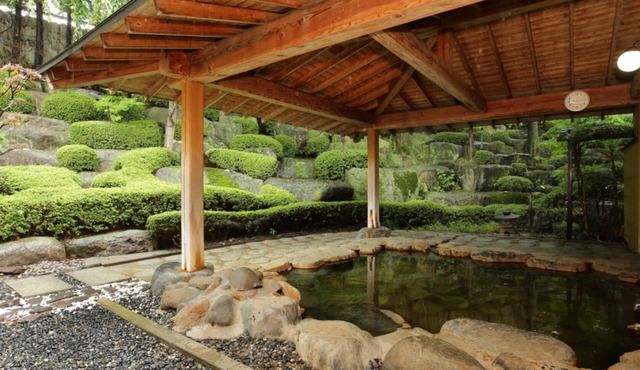 Yakushido spa