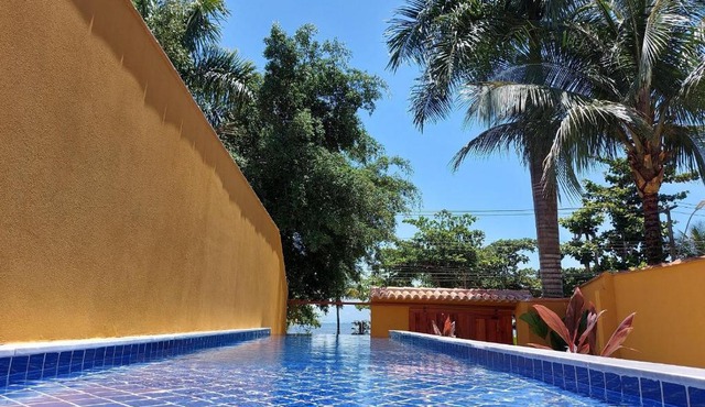 Yara - 4 suítes , Frente Praia, piscina em raia, Churrasqueira, Garagem, Wi-Fi