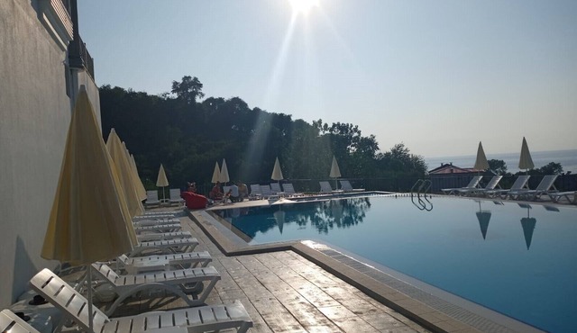 Yason Blue Hotel
