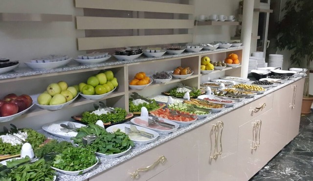 Yeni Hotel