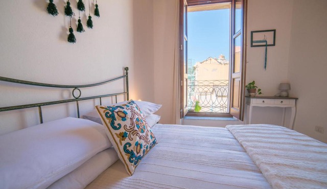 Yenne Apartment