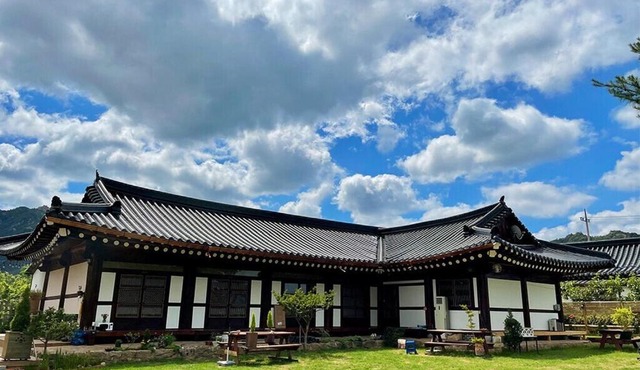 Yeongam Yeonhi Hanok Pension