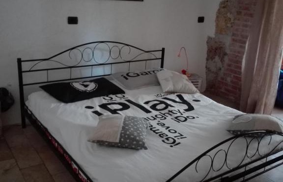 YHouse 33