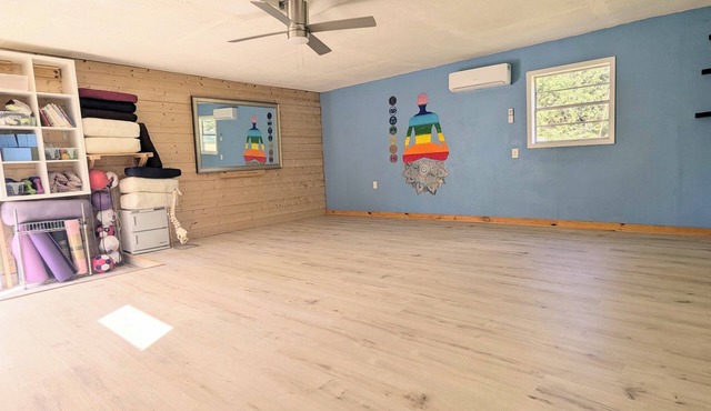 Yoga Studio with two houses at Lake Texoma