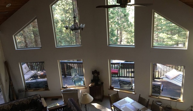 YOSEMITE Sugar Pine Cabin, 7 Miles To Park South Entrance 50 Amp EV outlet
