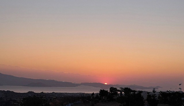 YouGa Nest – Cozy & Relaxing Stay with View in Naxos