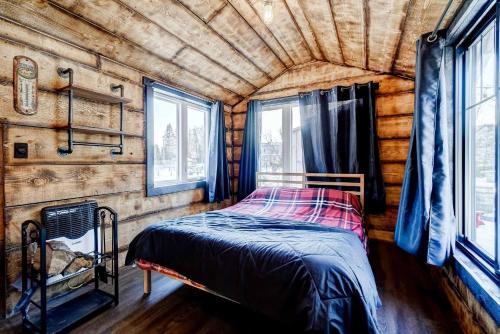 Your Cozy Cabin Retreat