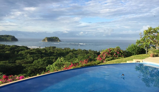 Your dream OCEANVIEW getaway in Samara