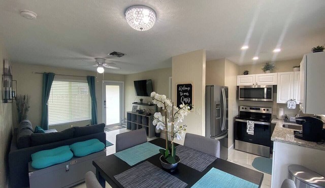 Your Perfect Retreat; 10Min from the Beach, Downtown, Las Olas and the Airport