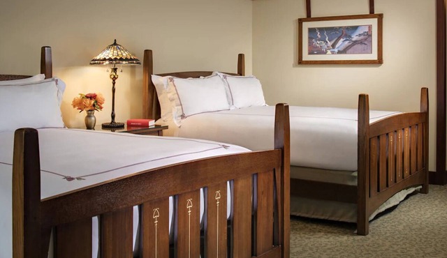 Your Ultimate Golf Getaway! Pet-friendly, Outdoor Pool, Near Blacks Beach