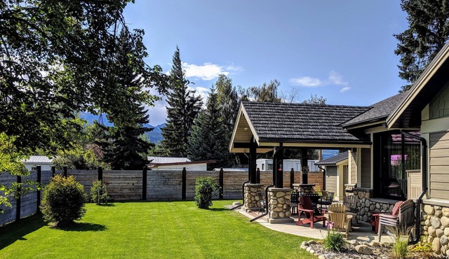 Your vacation home in the mountains!