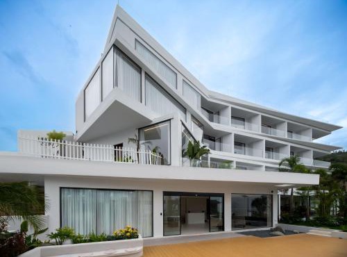 YS Seaview Hotel