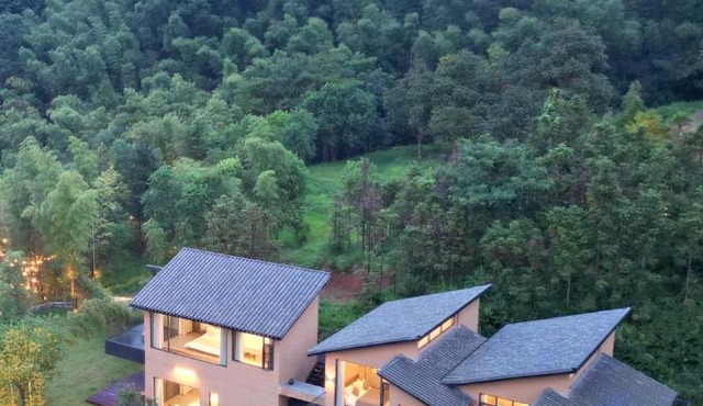 Yunye Youfeng-Micro Vacation Village,Thousand-Acre Forest Vacation Property,Private Forest Villas with Pool and Courtyard,Villas,Dining and Activities,Friend,family gatherings, outdoor weddings,Ideal for Large Groups,Team Building