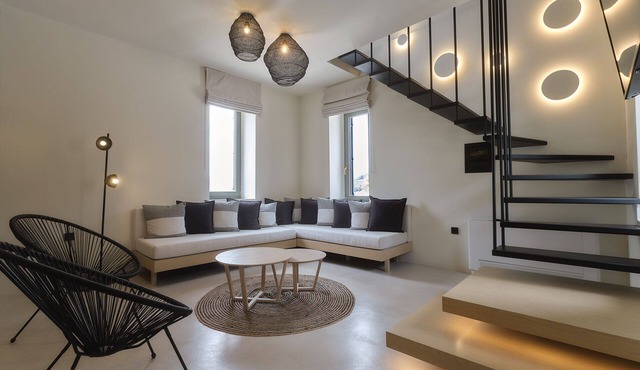 Zaira Hotel